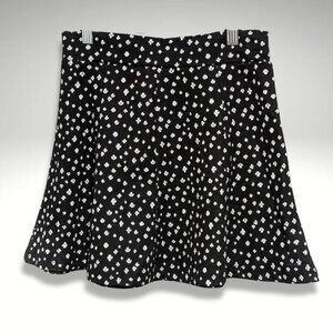 Free Shipping! Fun Flirty Floral Skater Skirt size M